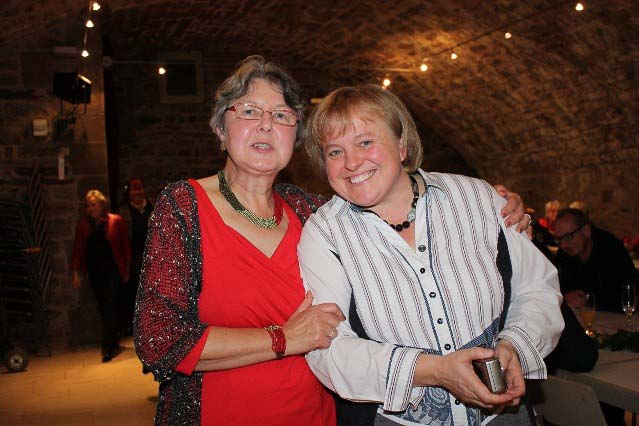 Tina und Iris Tina und Iris
