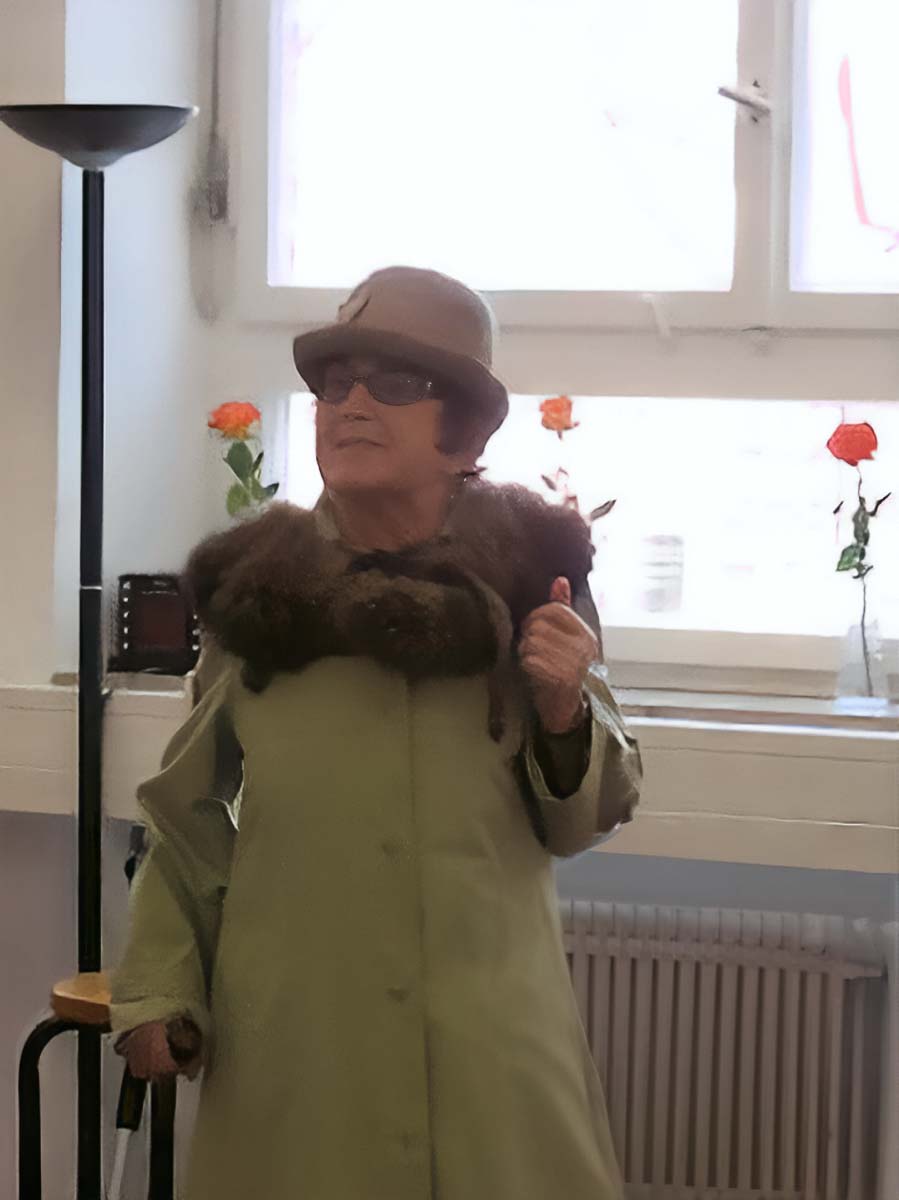 unvergessen Emma Bäuerle alias Efi Becker unvergessen Emma Bäuerle alias Efi Becker